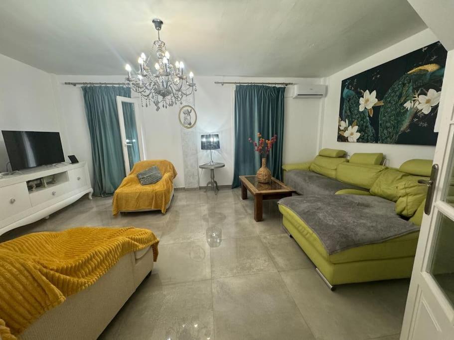 Casa Preciosa Ideal Para Familias Ла-Лінеа-де-ла-Консепсьйон Екстер'єр фото